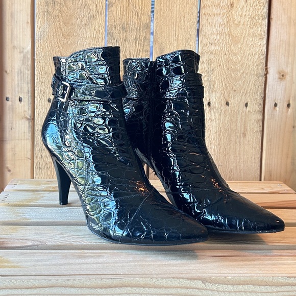 Antonio Melani Black Patent Leather Croc Embossed Ankle Booties - Picture 5 of 16